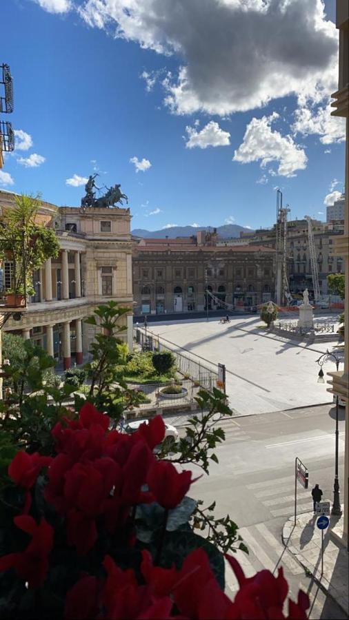 Da Marla Al Politeama Apartment Palermo Bagian luar foto